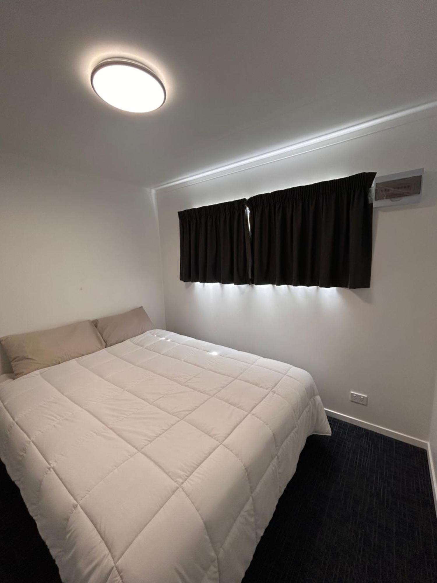 Terapa Motor Inn Хамилтън Екстериор снимка